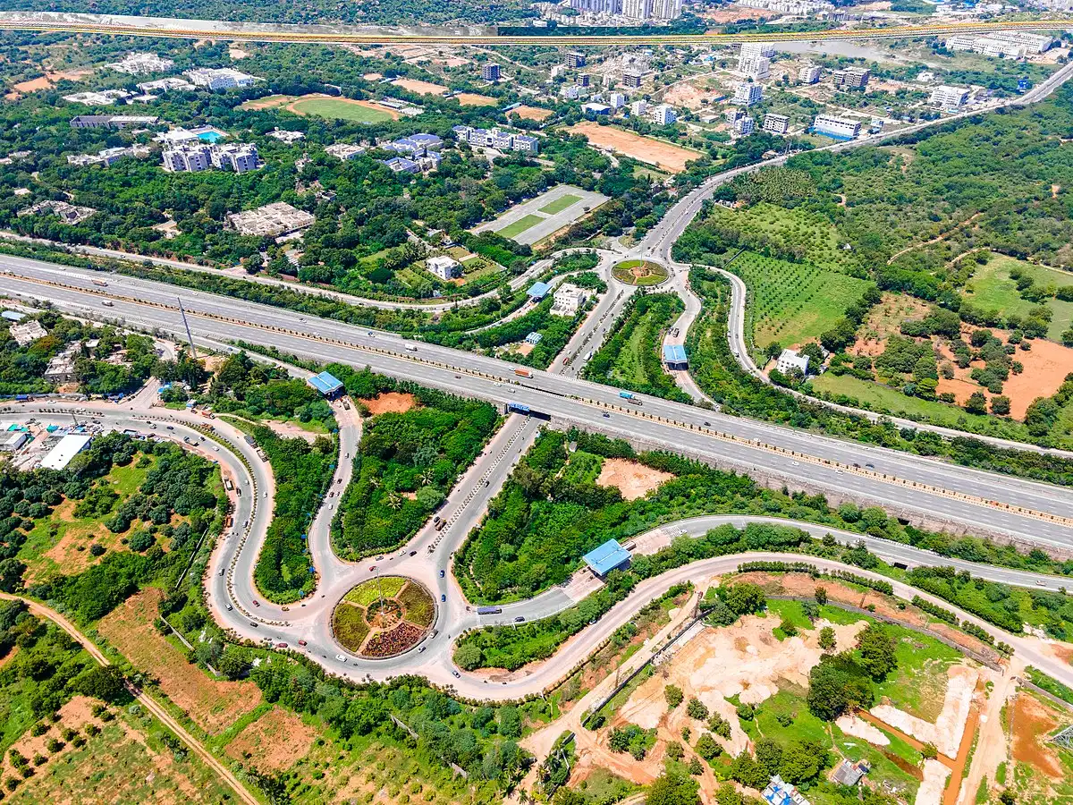 8-Lane Access Controlled Expressway, Hyderabad
